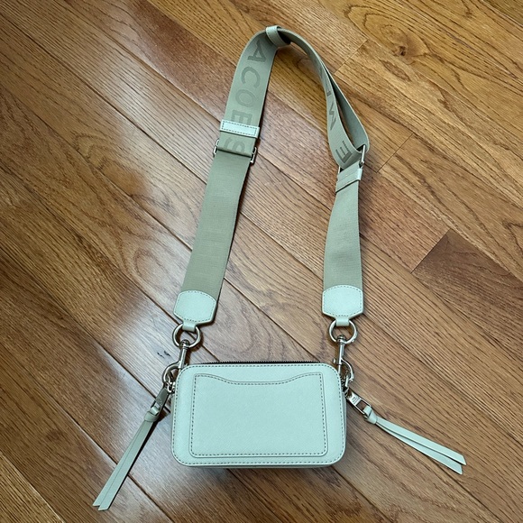 MARC JACOBS The Snapshot DTM in Khaki - Picture 5 of 6